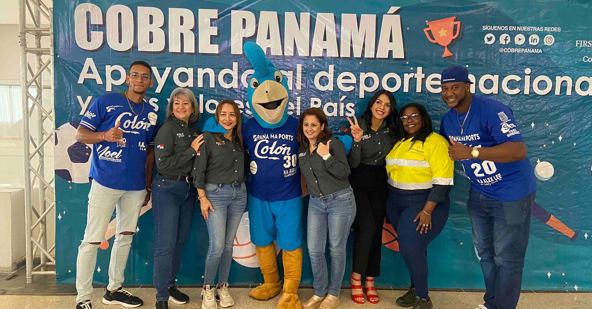Cobre Panamá honra a los Correcaminos de Colón tras ganar el campeonato de béisbol mayor